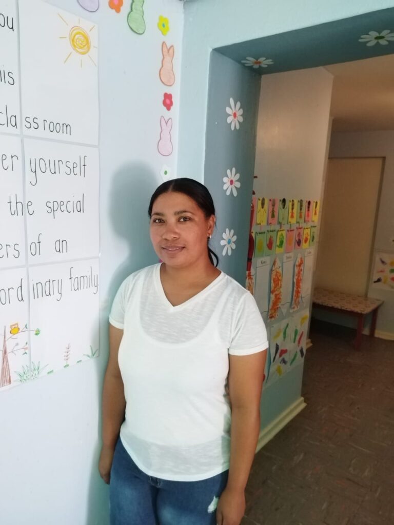 Ynonna - Waterbabies Teacher